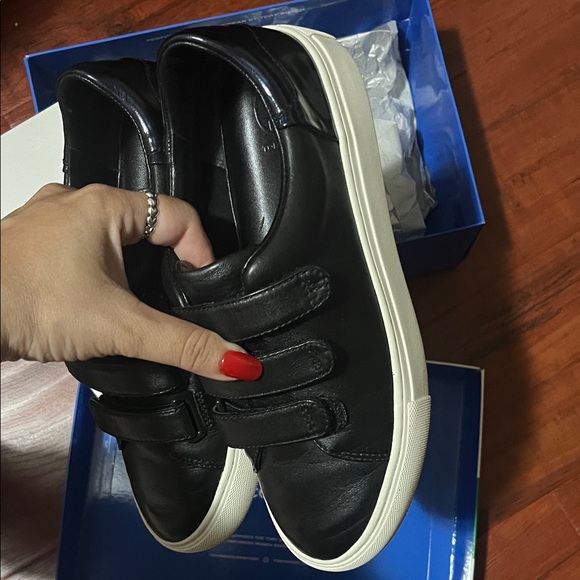 Tory Sport Black Leather Velcro Strap Sneakers - Picture 3 of 8